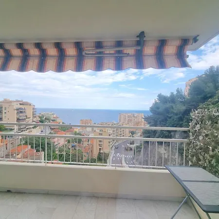 Monaco Guynemer Terrasse Et Parking Босолей